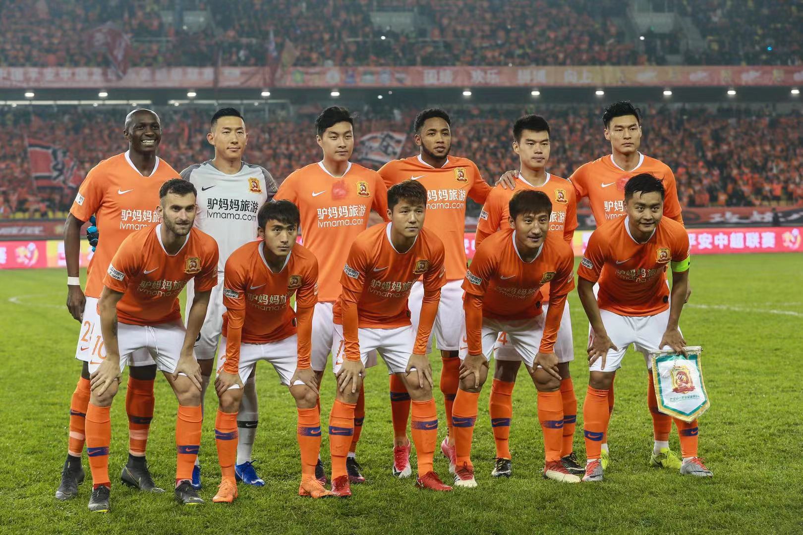 为年轻选手 为年轻选手